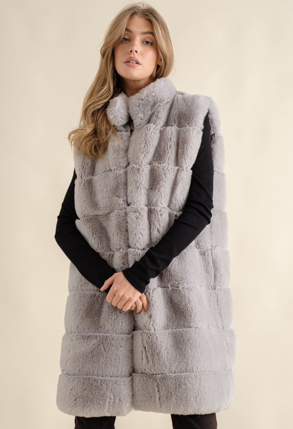 Grey Faux Fur Ribbed Vest